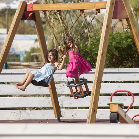 ホテル ア ミコノス 4*