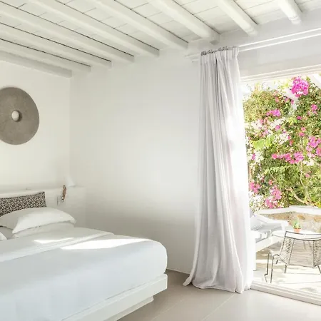A Mykonos Hotel 4*
