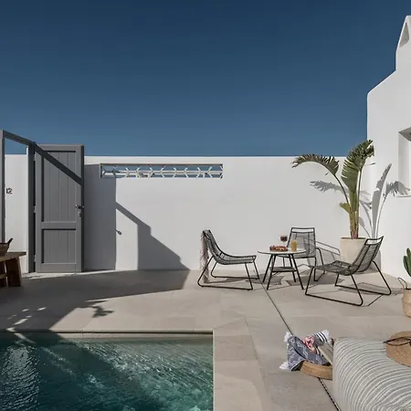 A Mykonos 4* Mykonos Town