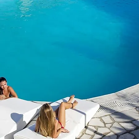 A Mykonos 4*