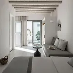 A Mykonos Otel 4*